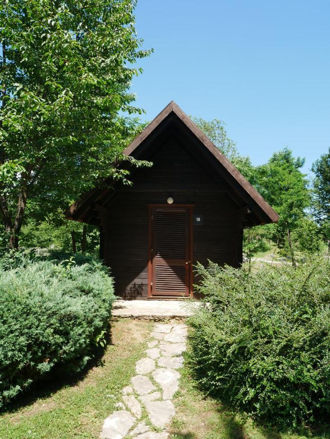 Bungalows Korana - Campsite Korana Селиште-Дрежничко Экстерьер фото